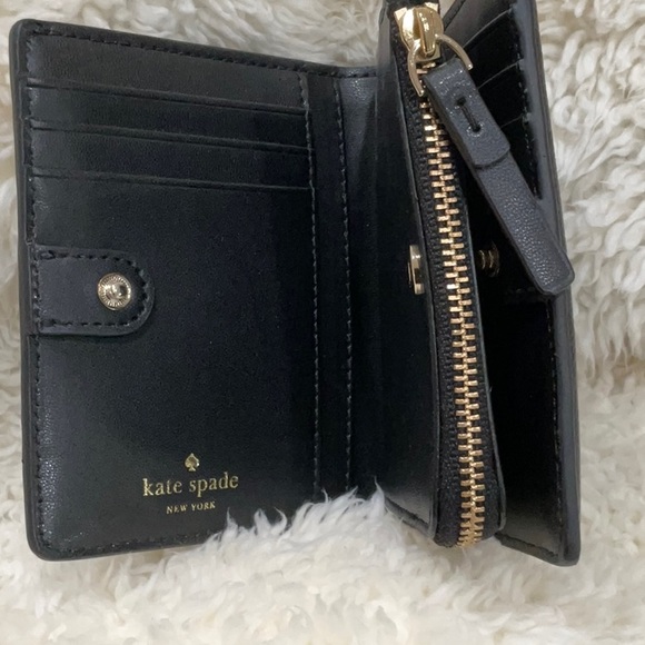 NWT, Kate Spade, Black Leather Patterson Drive Small Shawn Bifold Wallet - Picture 3 of 14